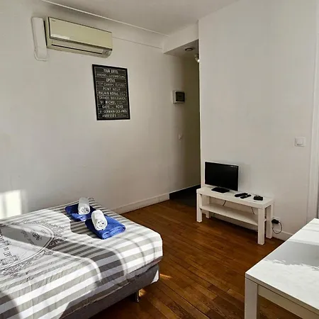 Apartment Alba - 15min Paris Rer E, Cosy *